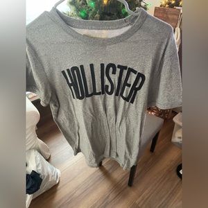 Hollister T-shirt